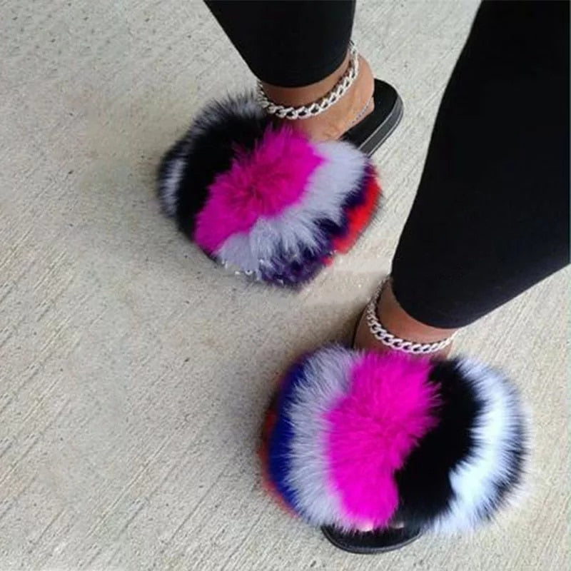 Faux Fur Slides – Plush Luxury Slip-On Slippers – Soft Fur Fashion Slides